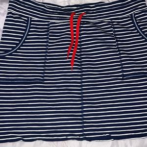 Very cute mini  skirt L Jones New York